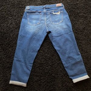 Low Rise Crop Boyfriend Jeans